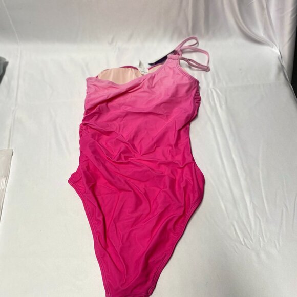 CUPSHE Women's One Piece Asymmetric Neck One Shoulder Ruched Swimsuit - Picture 5 of 6